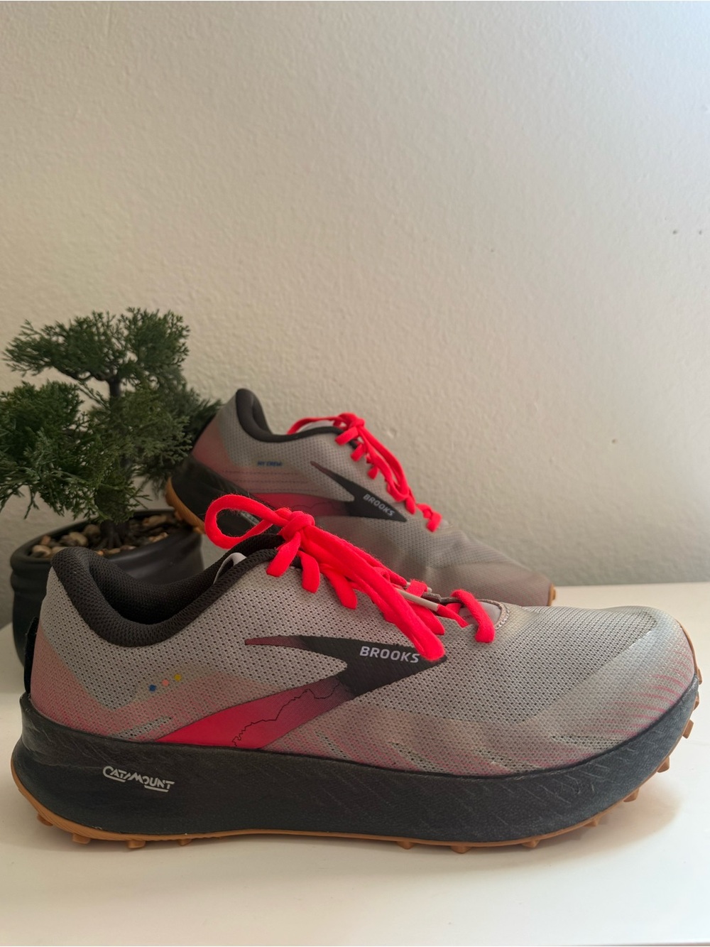 Brooks Catamount Women size 11  Gray and Pink Trail Running Shoes
